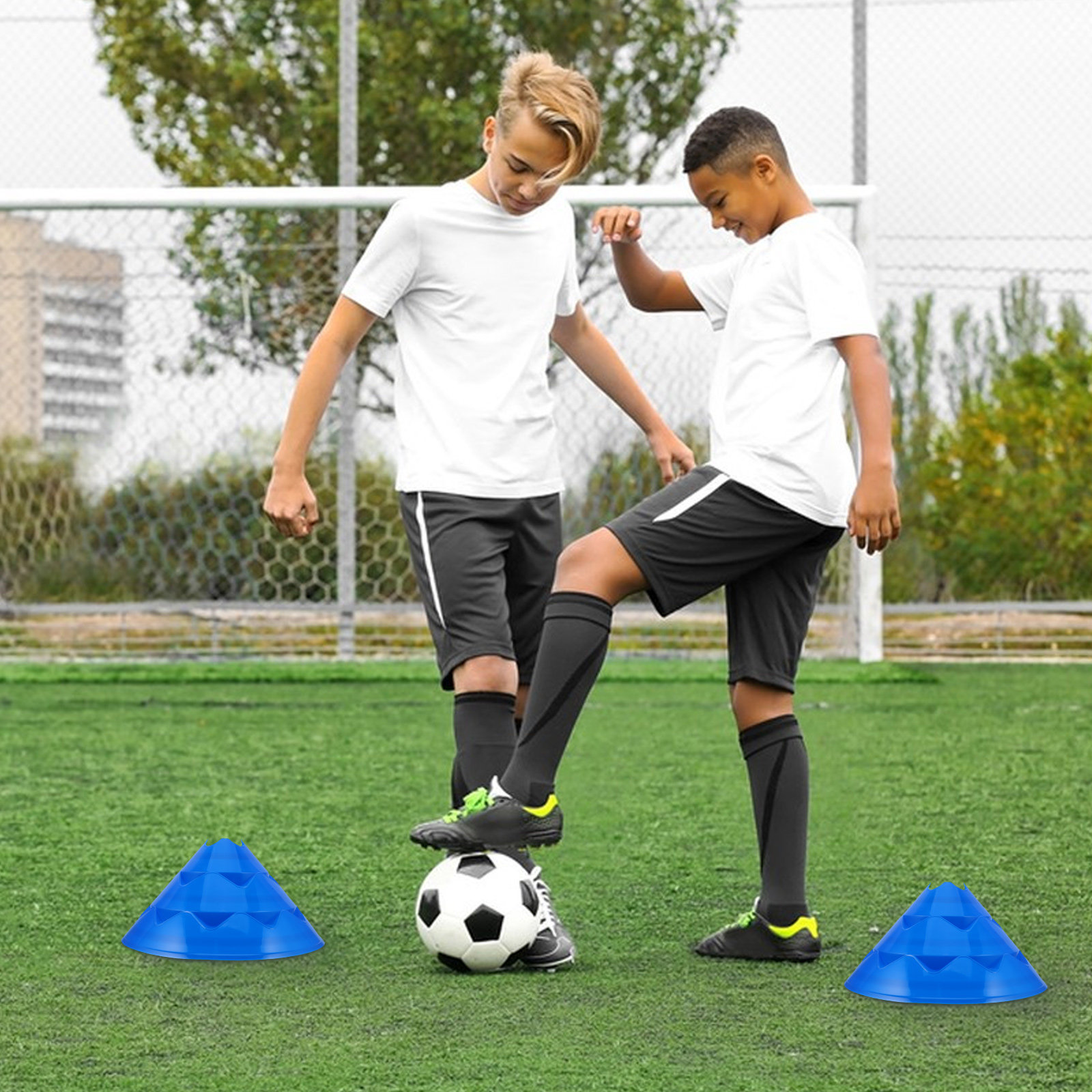 6 Stück Fußball-Trainingshütch – Sports Equipment Basketball Bewertung und Preis